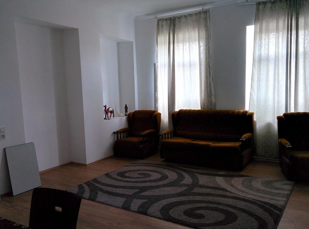 Guesthouse Natali Telavi Eksteriør bilde