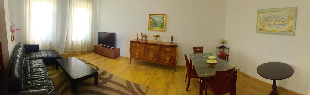 Guesthouse Natali Telavi Eksteriør bilde